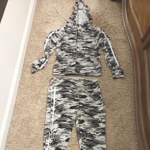 Jacket an matching pants